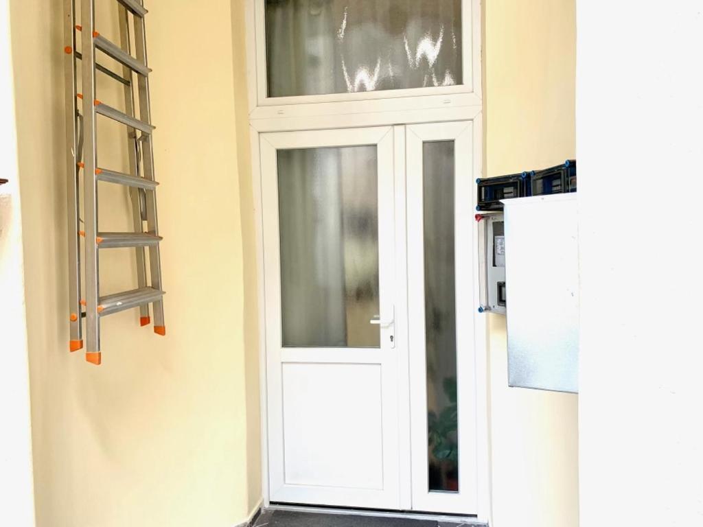 Colton Budapest Paulay Apartments Экстерьер фото