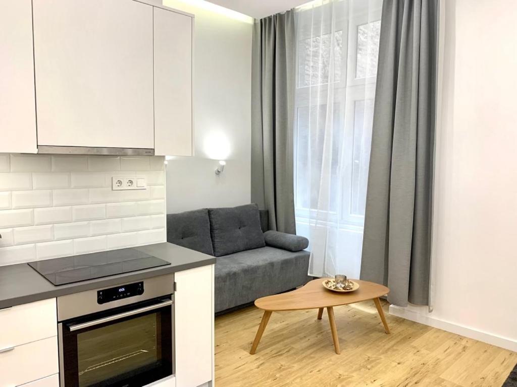 Colton Budapest Paulay Apartments Экстерьер фото
